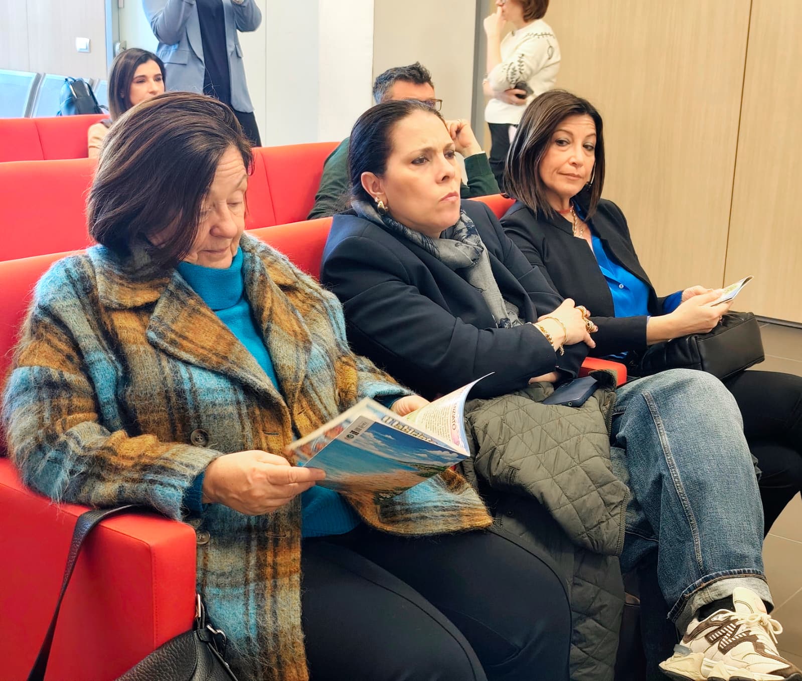 Galleria “La Puglia che fa la differenza”, presentato il progetto dell’Assessorato all’Ambiente per insegnare ai più piccoli come combattere gli sprechi e fare una buona raccolta differenziata - Diapositiva 8 di 8